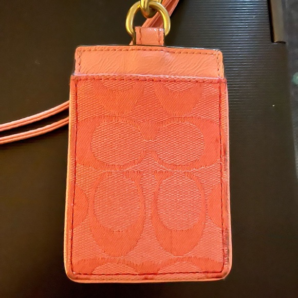 Coach ID Holder - Picture 1 of 2